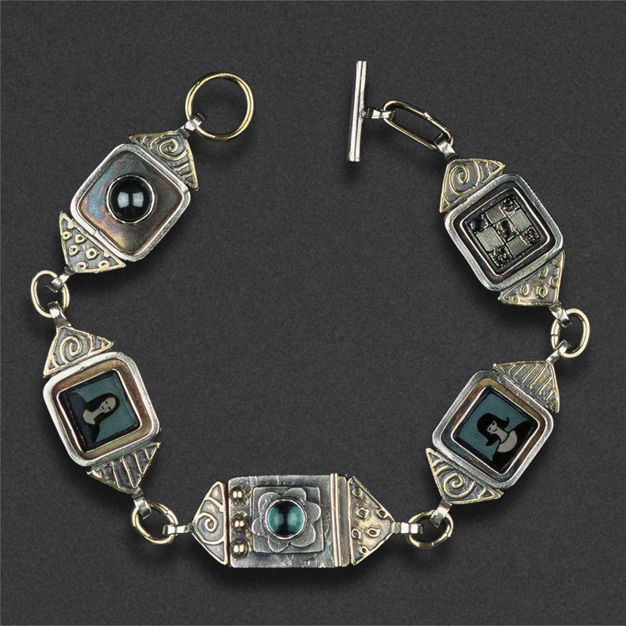 Image of Bracelet 1, Sterling silver, polyshrink,