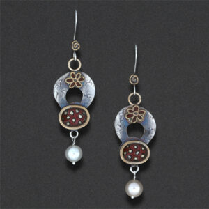 Image of Earring 19, Sterling silver, hand colored, freshwater pearls